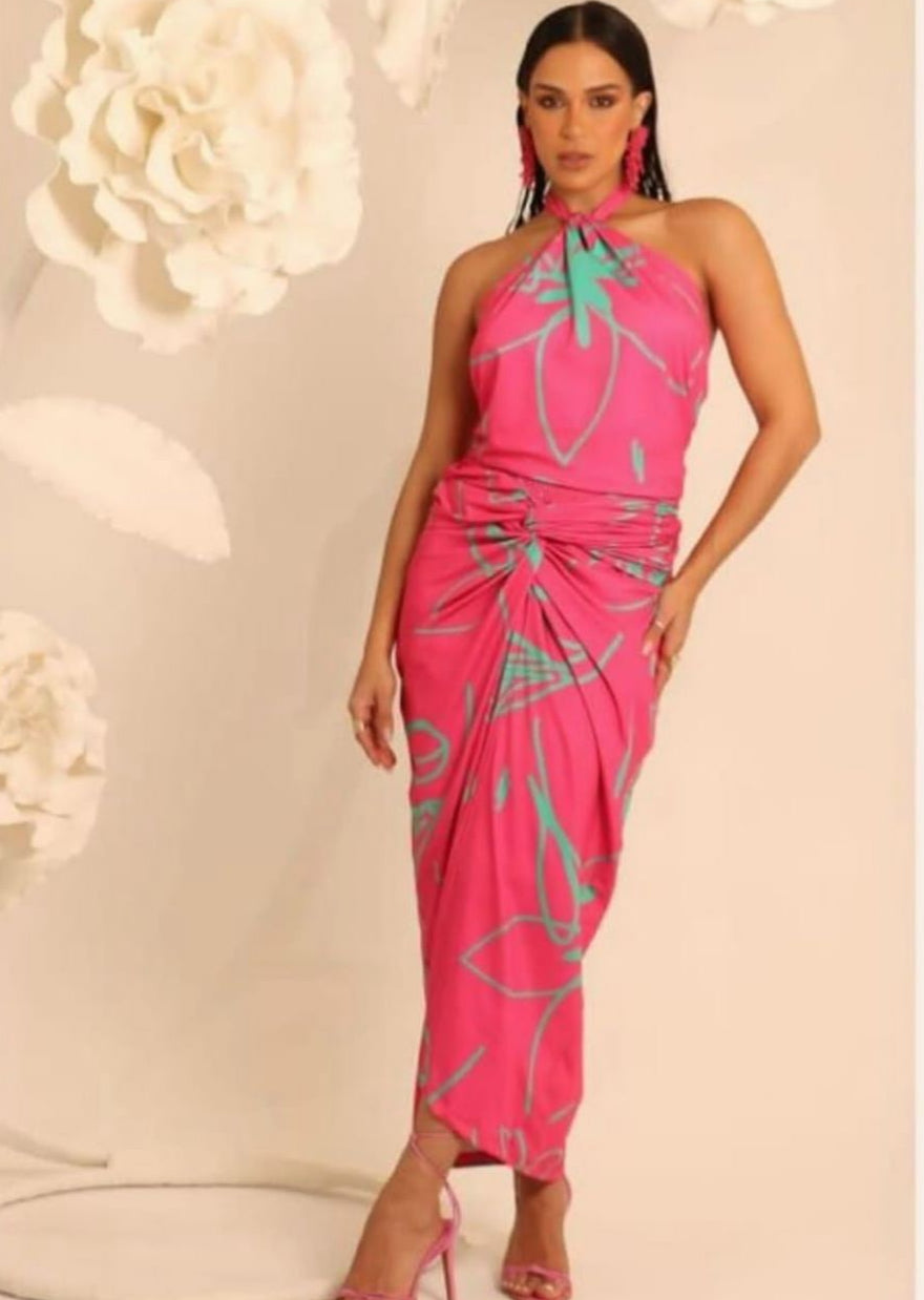 Conjunto Blusa Frente Única e Saia