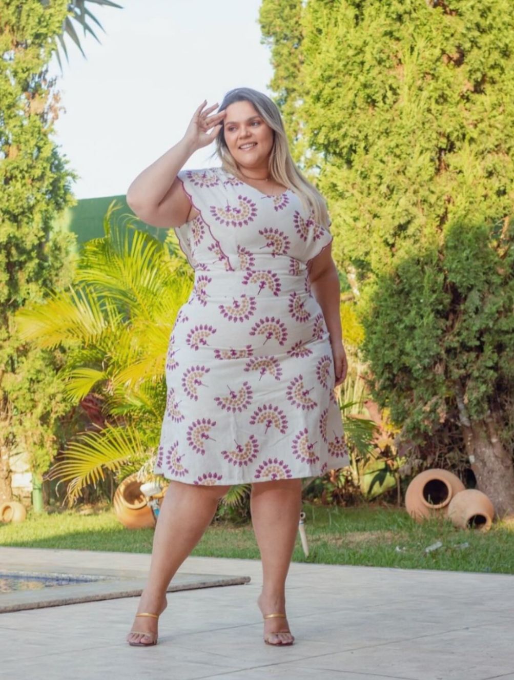 Vestido Linho Bordado Lavínia