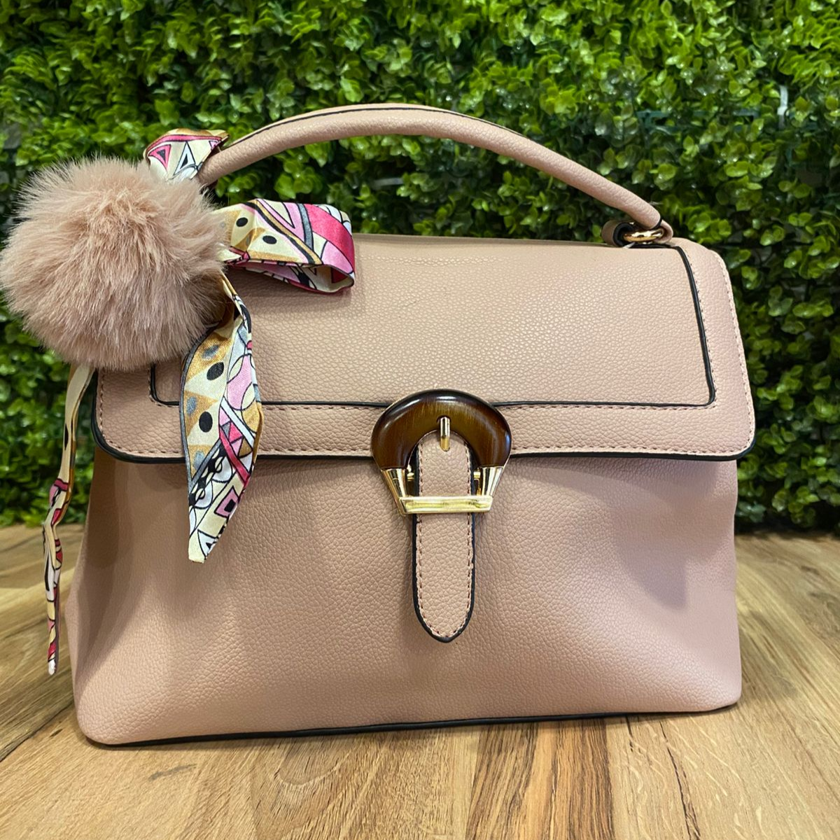 Bolsa Pompom