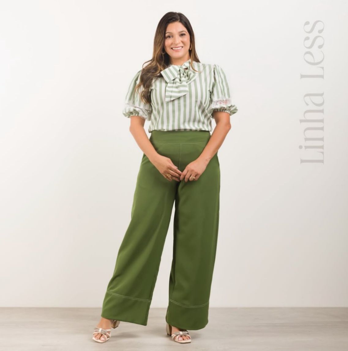 Calça Wide Leg Verde Oliva