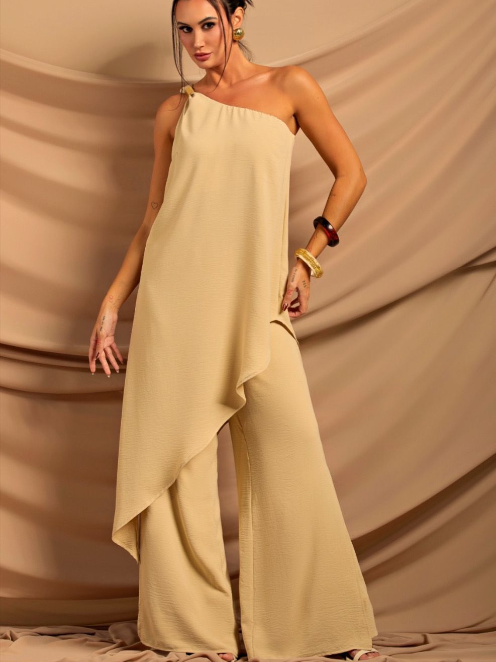 Calça Pantalona em Crepe