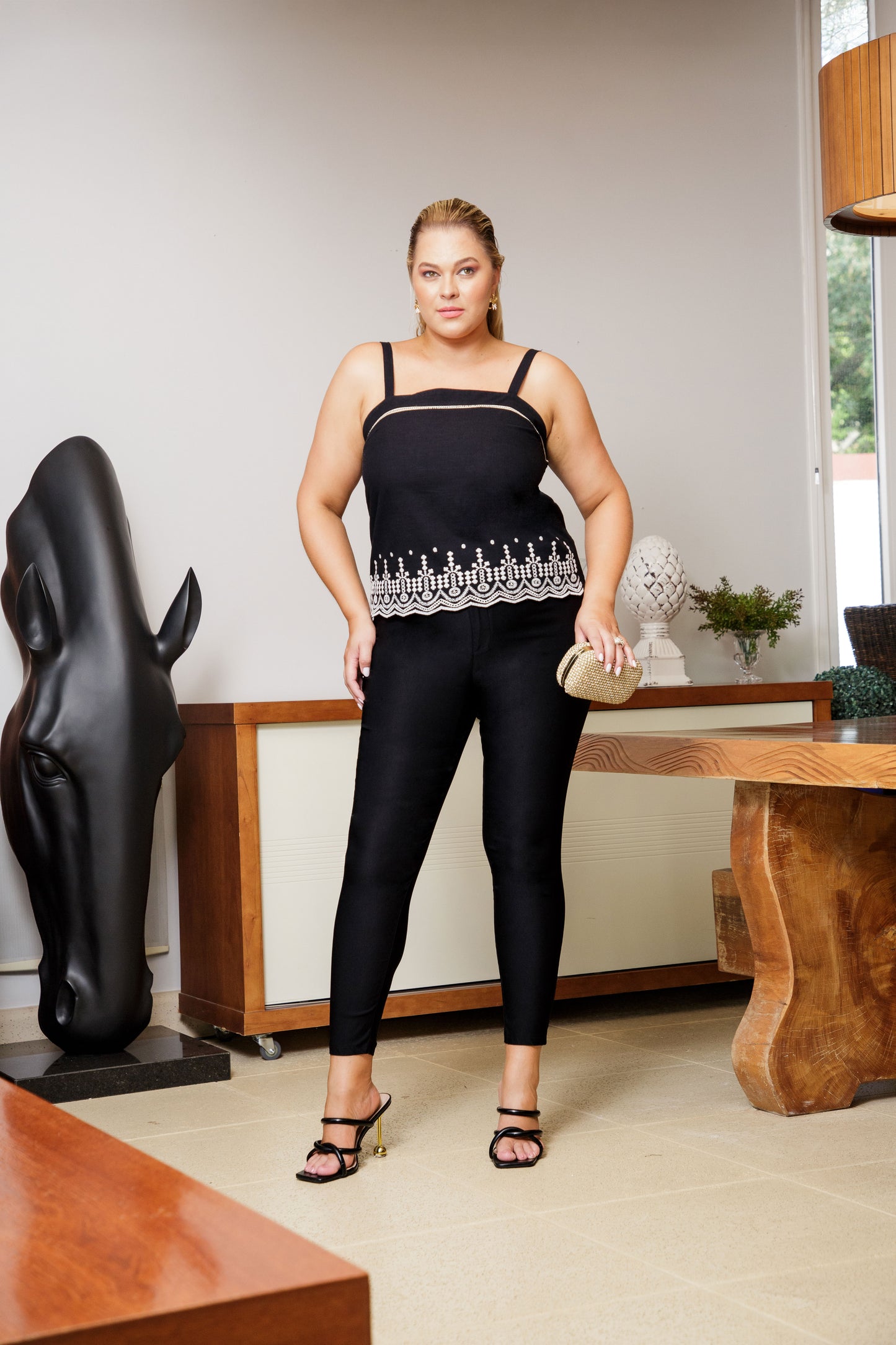 Blusa bordada Emily